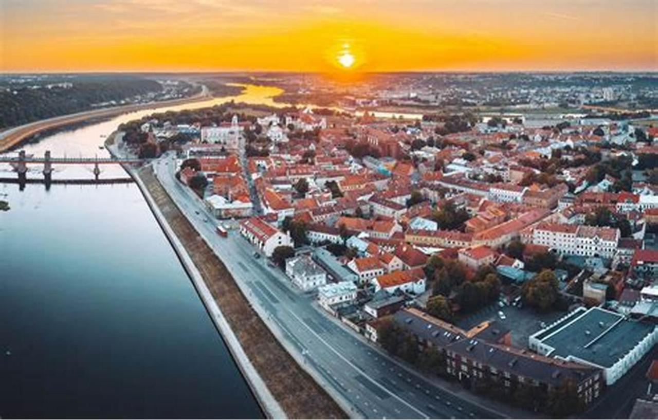 Loft 27 Lägenhet Kaunas Exteriör bild